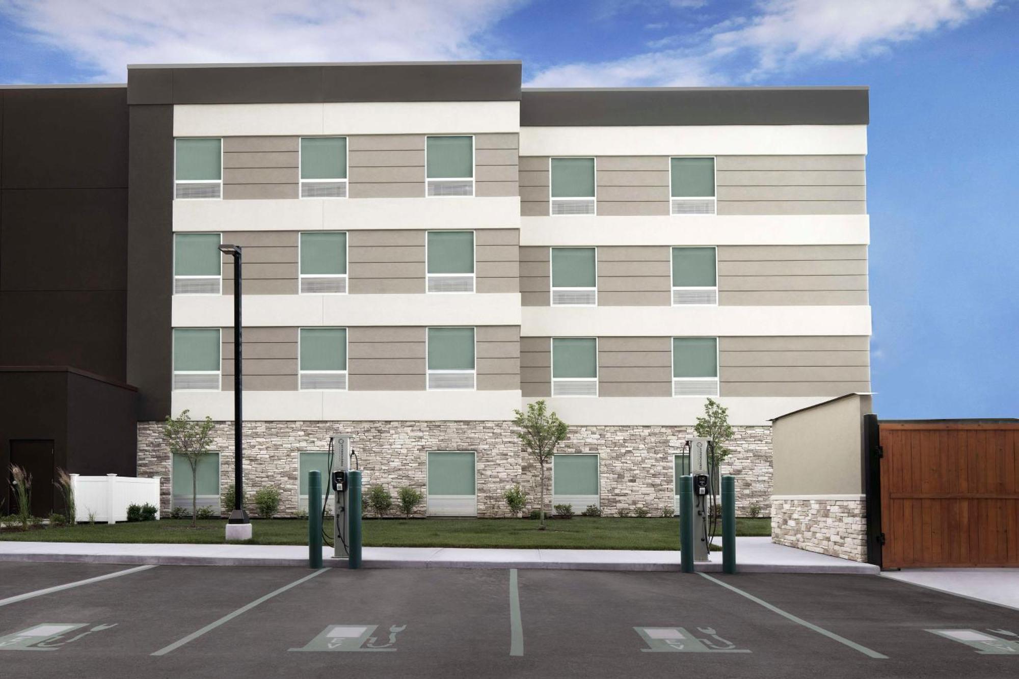 Home2 Suites By Hilton Poughkeepsie Exterior foto